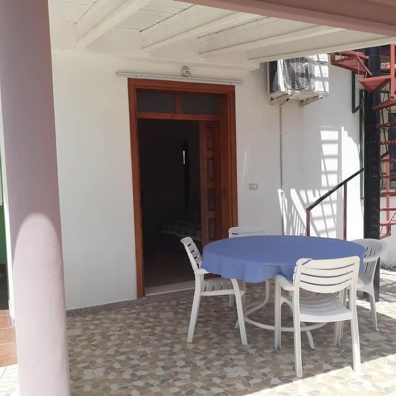 Villas Apartments Shahaj Влёра Экстерьер фото