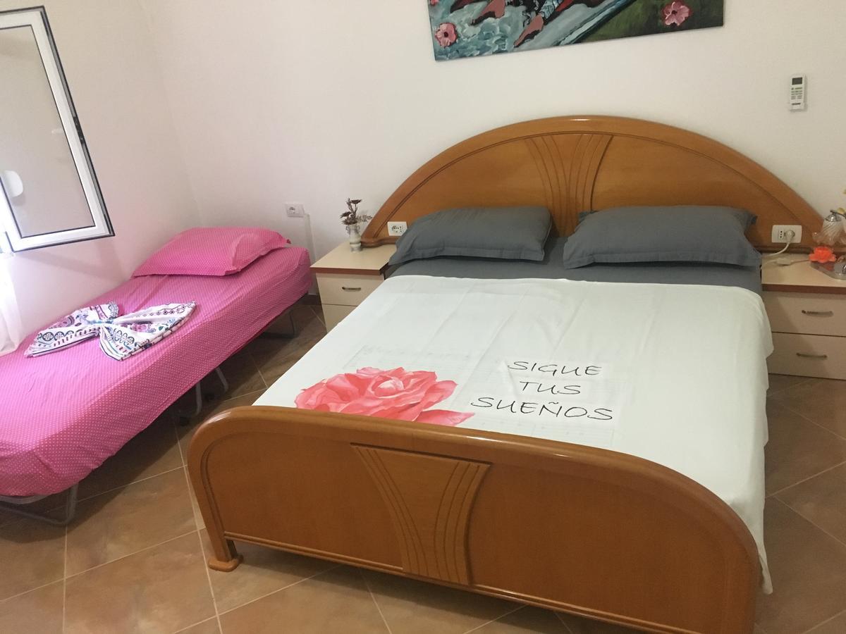 Villas Apartments Shahaj Влёра Экстерьер фото